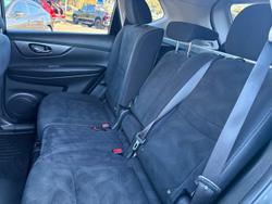 2014 Nissan
X-TRAIL ST