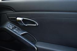 2020 Porsche
718 Boxster