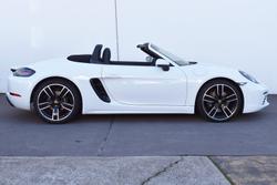 2020 Porsche
718 Boxster