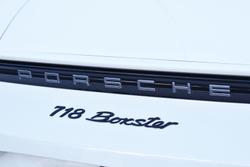 2020 Porsche
718 Boxster