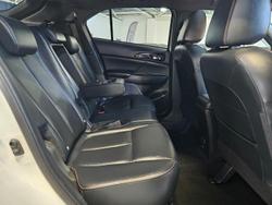 2019 Mitsubishi Eclipse Cross Exceed YA MY20 White