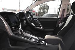 2025 Mitsubishi
Pajero Sport GLX