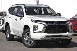 2025 Mitsubishi
Pajero Sport GLX
