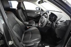 2019 Mazda
CX-3 sTouring