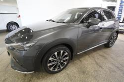 2019 Mazda
CX-3 sTouring