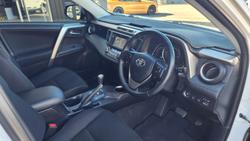 2013 Toyota
RAV4 GXL