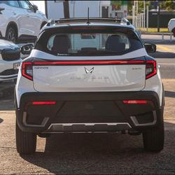 2025 Mahindra
XUV3XO AX7L