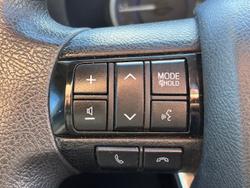 2018 Toyota
Hilux SR