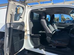 2018 Toyota
Hilux SR