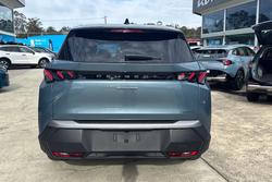 2025 Peugeot 5008 GT Premium Hybrid