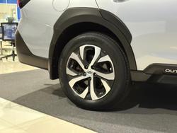 2021 Subaru
Outback AWD Touring