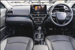 2025 Mahindra
XUV3XO AX7L