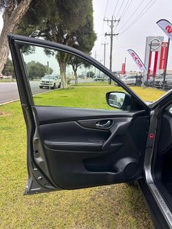 2020 Nissan
X-TRAIL ST
