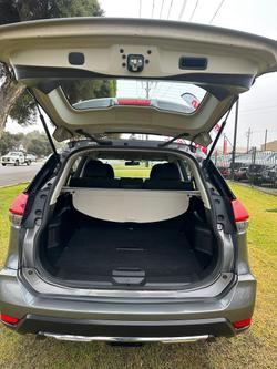 2020 Nissan
X-TRAIL ST