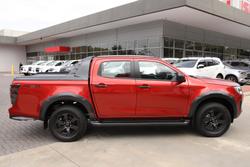2025 Isuzu
D-MAX X-TERRAIN