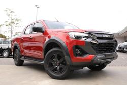 2025 Isuzu
D-MAX X-TERRAIN