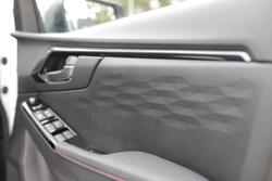 2025 Isuzu
D-MAX X-TERRAIN