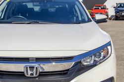 2016 Honda
Civic VTi-L