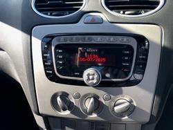 2011 Ford
Focus LX