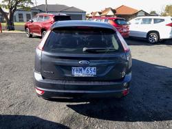 2011 Ford
Focus LX