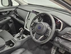 2022 Subaru
Outback AWD Touring