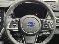 2022 Subaru
Outback AWD Touring