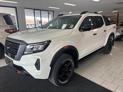 2024 Nissan
Navara PRO-4X