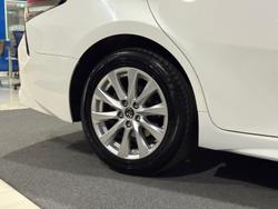 2018 Toyota
Camry Ascent Sport