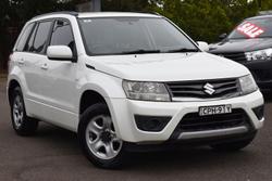 2013 Suzuki
Grand Vitara Urban