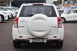 2013 Suzuki
Grand Vitara Urban