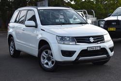 2013 Suzuki
Grand Vitara Urban