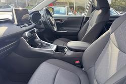 2025 Toyota
RAV4 GXL