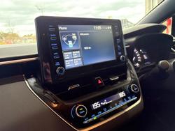 2021 Toyota
Corolla Ascent Sport Hybrid