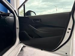 2021 Toyota
Corolla Ascent Sport Hybrid