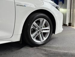 2021 Toyota
Corolla Ascent Sport Hybrid