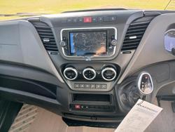 2024 Iveco
                Daily 70S18