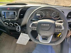 2024 Iveco
                Daily 70S18