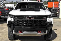 2025 Chevrolet Silverado 1500 ZR2 W/Tech Pack T1 MY24 4X4 Summit White