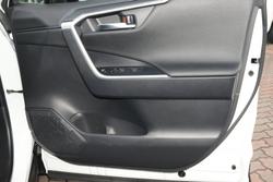 2024 Toyota
RAV4 XSE