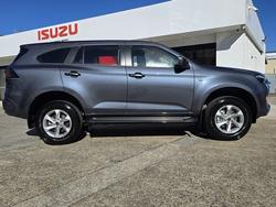 2025 Isuzu
MU-X