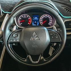2019 Mitsubishi
Eclipse Cross ES