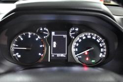 2020 Toyota
Landcruiser Prado VX