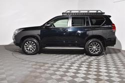 2020 Toyota
Landcruiser Prado VX