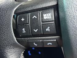 2019 Toyota
Hilux SR5