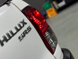 2019 Toyota
Hilux SR5
