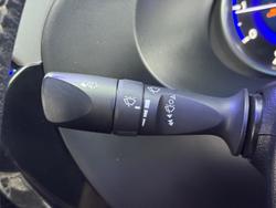 2019 Toyota
Hilux SR5