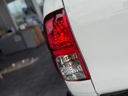 2019 Toyota
Hilux SR5