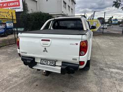 2015 MITSUBISHI
TRITON GLX-R (4x4)