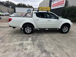 2015 MITSUBISHI
TRITON GLX-R (4x4)