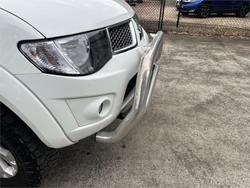 2015 MITSUBISHI
TRITON GLX-R (4x4)
